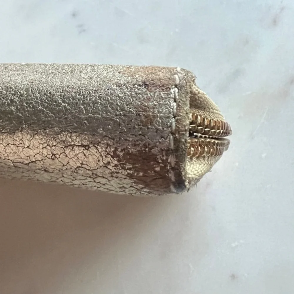 Tory Burch Distressed‎ Gold Metallic Zip Around Wallet Clutch Wristlet - Picture 9 of 11